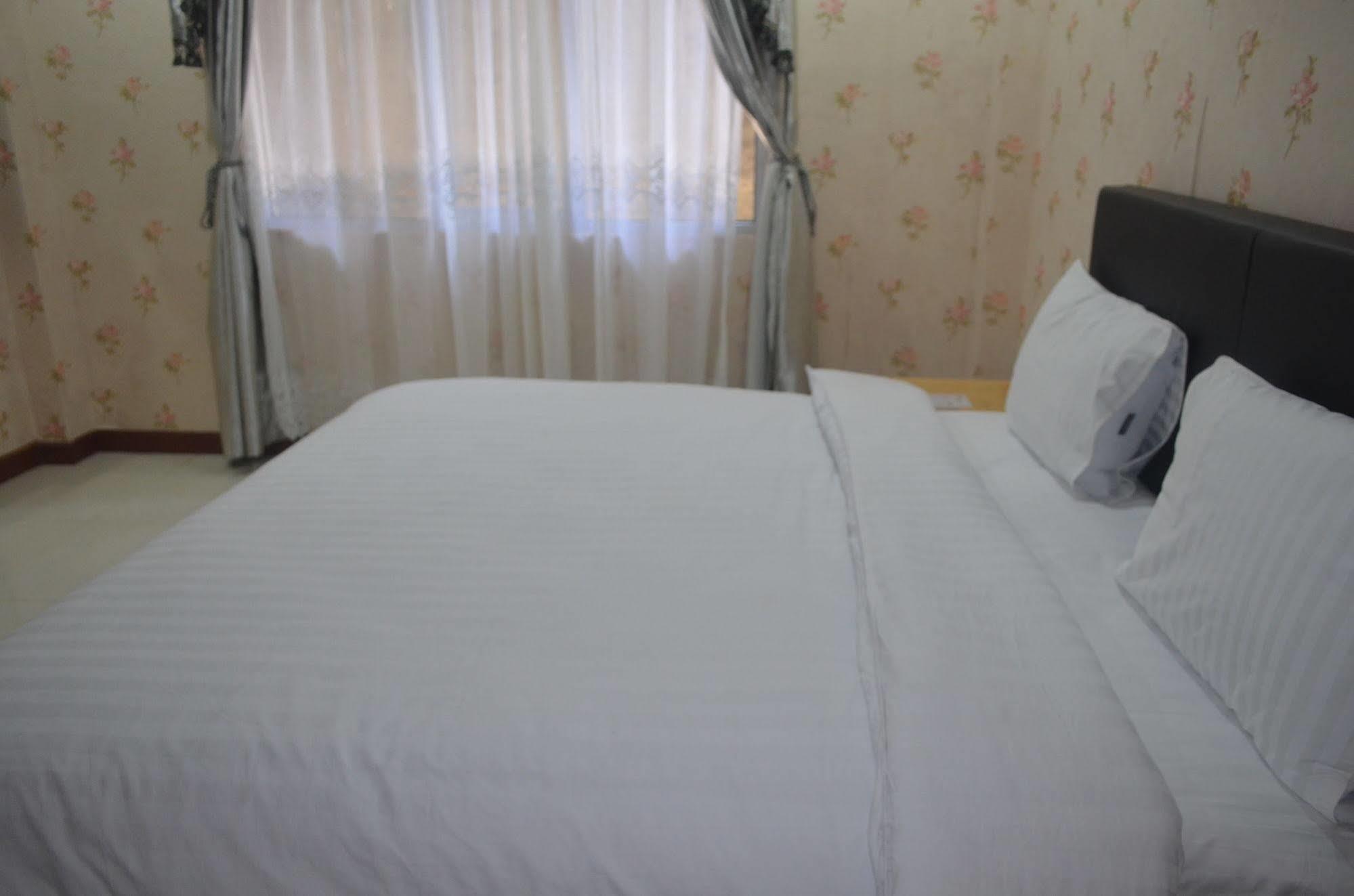 Sadinah Sahid Josodipuro Hotel Colomadu Εξωτερικό φωτογραφία